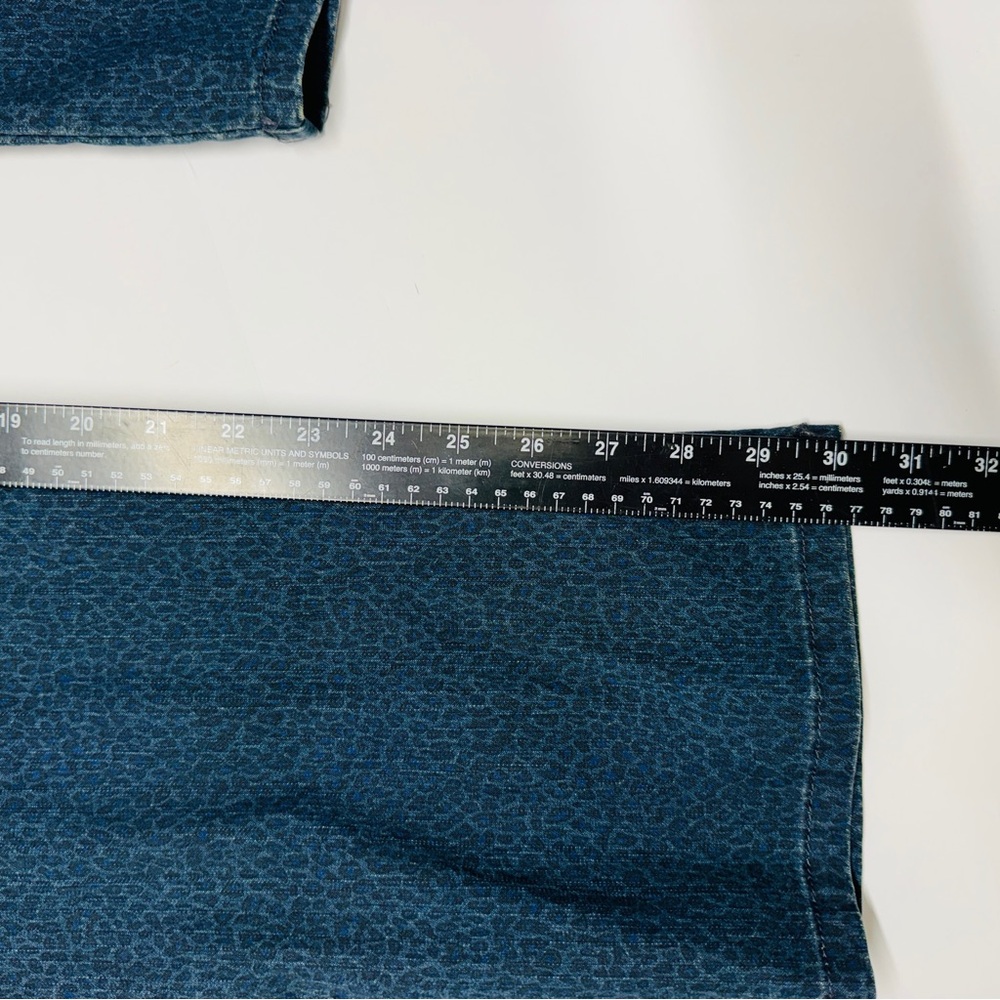 Dark blue Lee leopard print classic fit at the waist jeans - Picture 10 of 12